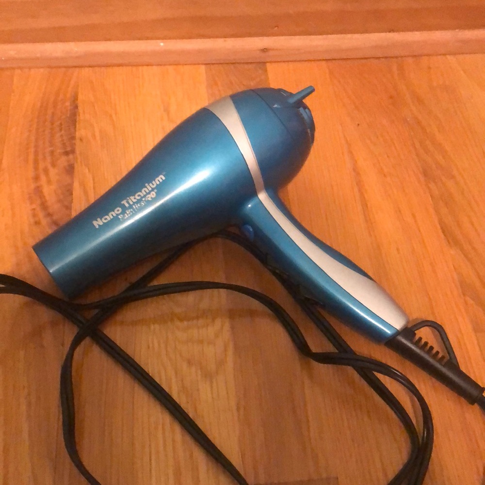 Nano Titanium BaByliss Pro hairdryer